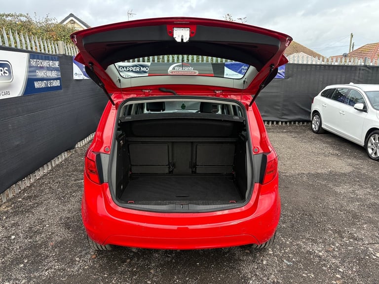 2015 Vauxhall Meriva Tech Line 1.4i 100PS MPV Petrol Manual
