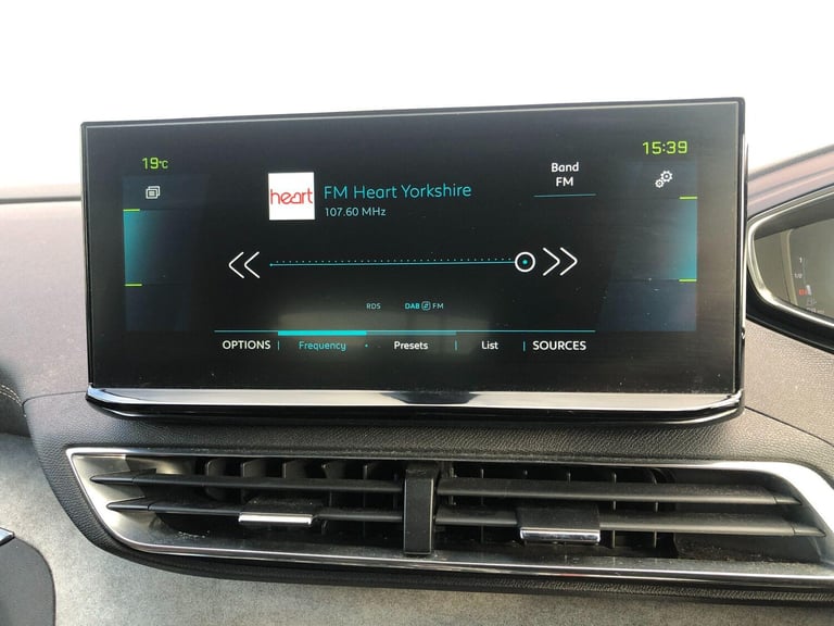 2021 Peugeot 3008 1.6 13.2kWh GT e-EAT Euro 6 (s/s) 5dr HATCHBACK Petrol/Electric Hybrid Automatic