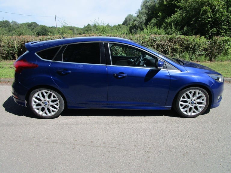 FORD FOCUS 1.6 TDCi Zetec S Performance Blue - 2 Owners 2015