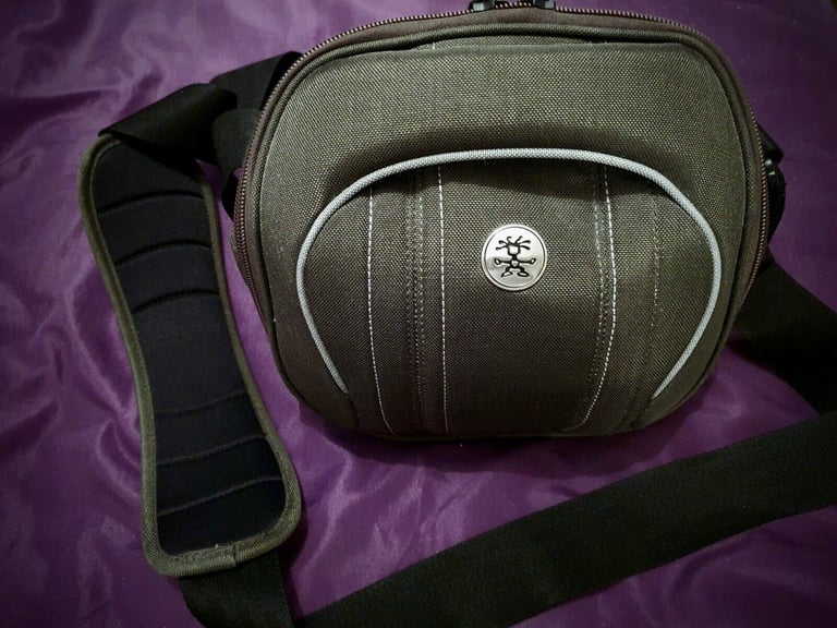  Crumpler Gig*** 3500 £25 DSLR Camera Bag High Quality VGC