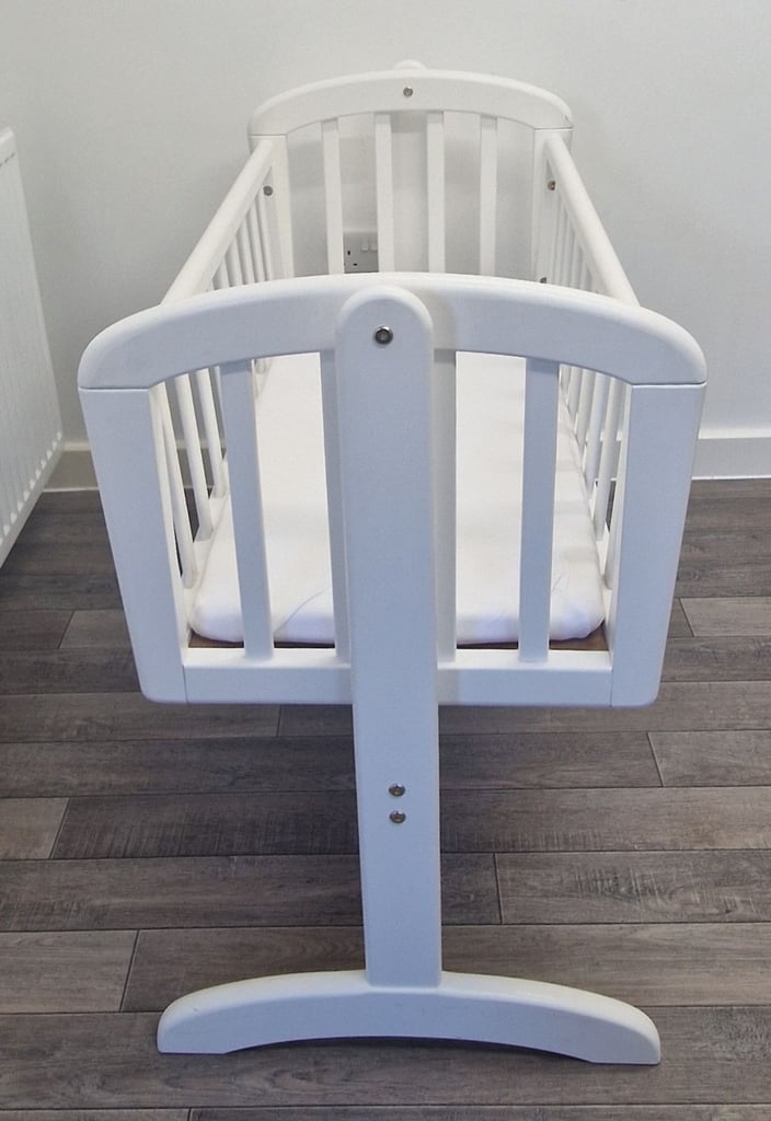 White Birch John Lewis Anna Swinging Crib Newborn Baby Wooden Cot + Mattress + Sheets
