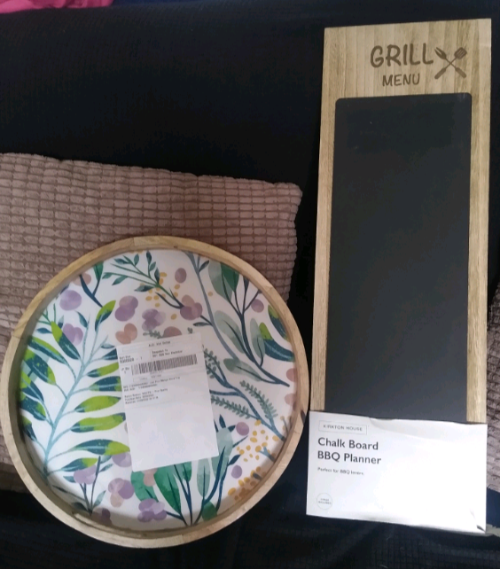 Drinks/breakfast tray & BBQ Planner chal board