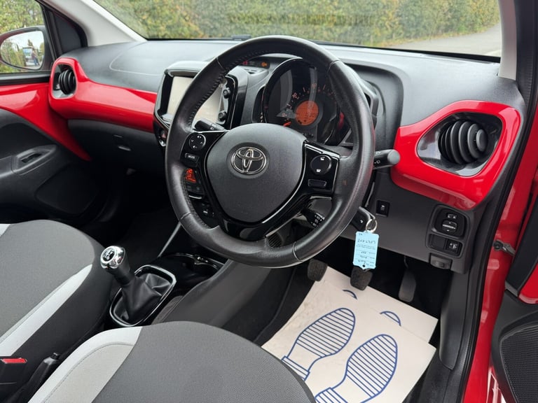 TOYOTA AYGO 1.0 VVT-i x-style 2017
