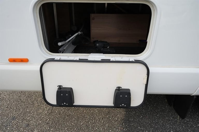 Swift TOSCANE 774 QB "LEFT HAND DRIVE" FIAT 4 BERTH 4 TRAVEL SEAT MOTORHOME