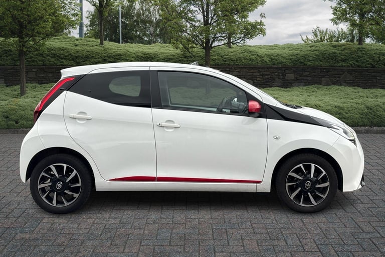 2021 Toyota AYGO 1.0 VVT-i X-Trend TSS 5dr x-shift Hatchback Petrol Automatic
