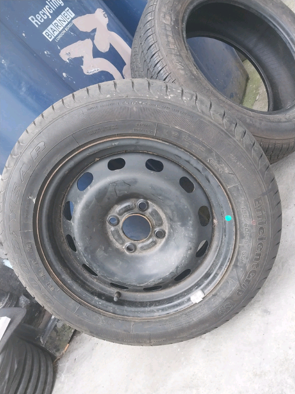 Car tyres new 195/60/R15