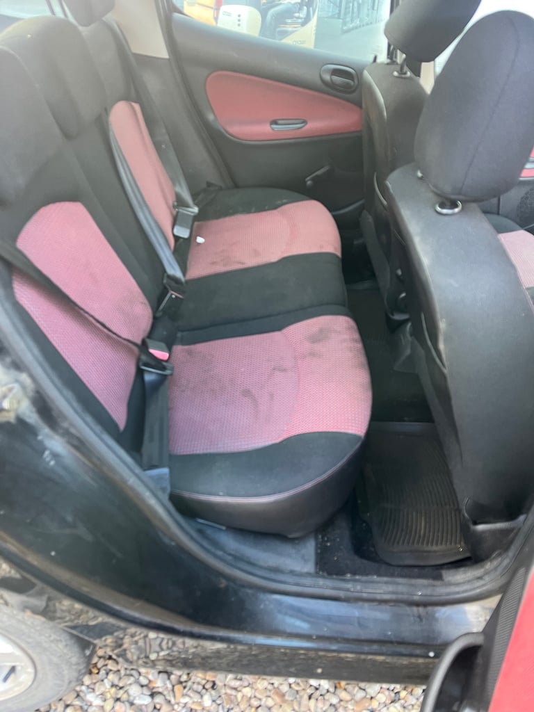 Peugeot, 206, Hatchback, 2006, Manual, 1124 (cc), 5 doors