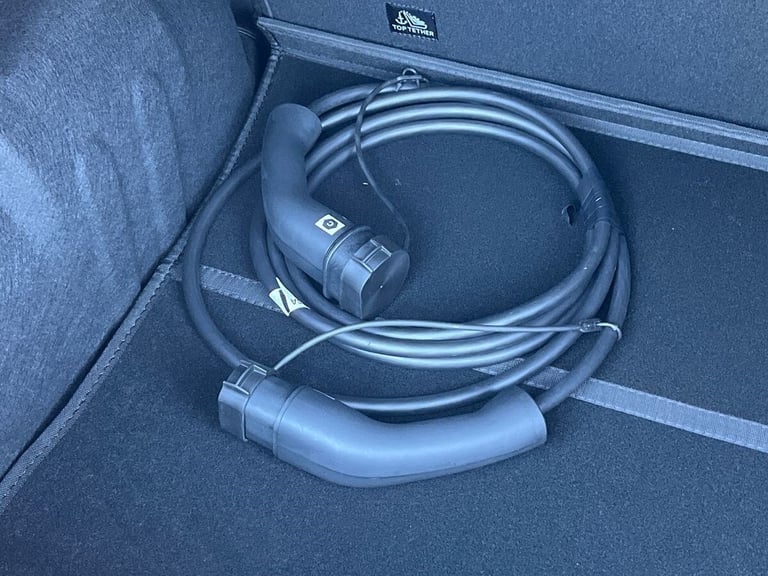  Dacia Spring 65 26.8kwh Extreme Hatchback 5dr Electric Auto 65 ps Electric