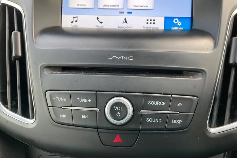 2018 Ford Focus 1.5 TDCi 120 Titanium Navigation 5dr**REAR SENSORS - SAT NAV - APPLE CARPLA Hatch...