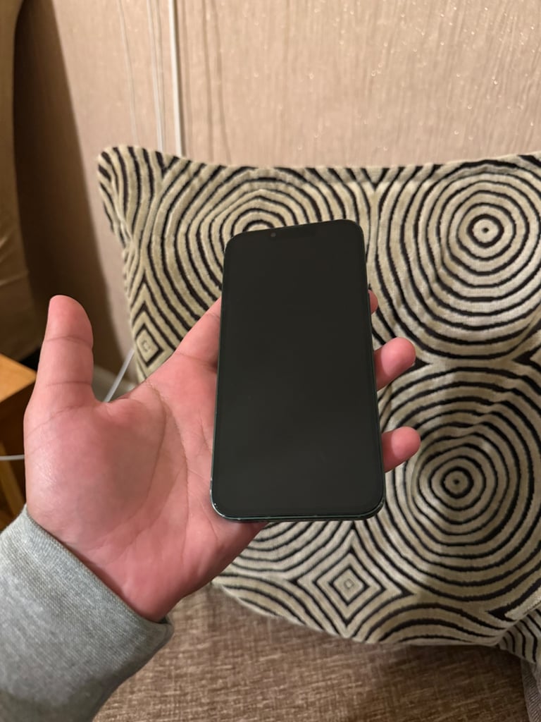 iPhone 13 128GB - Green
