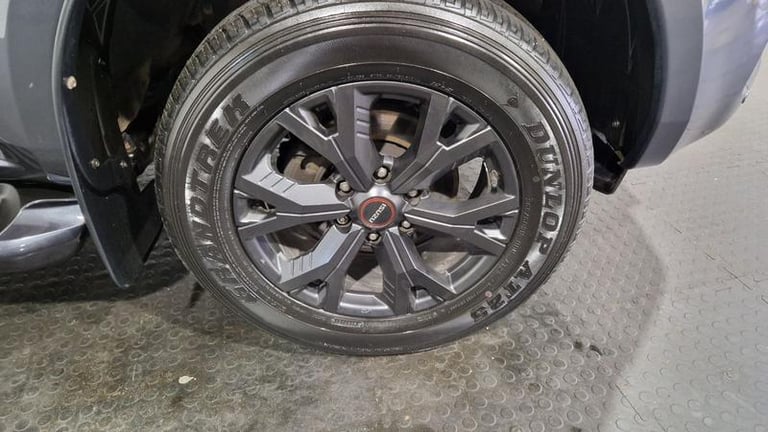 2023 Isuzu D-Max 1.9 V-Cross Double Cab 4x4 Auto Automatic Pick Up Diesel Automatic