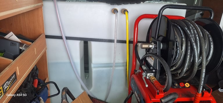 450ltr water tank for drain cleaning or window cleaning 