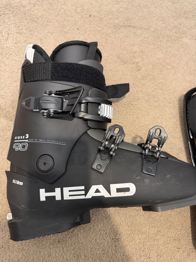 image for Head men’s ski boots size 11/12 