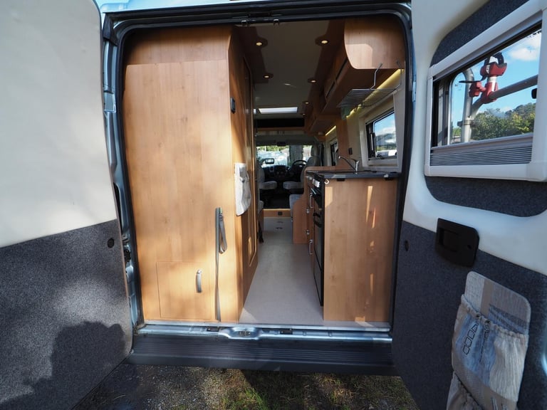 WildAx Constellation 3, Auto, 3 Berth/3 Belt, Solar, Low Miles, Long MOT