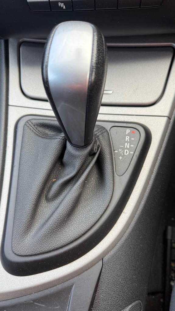 BMW, 1 SERIES, Hatchback, 2009, Semi-Auto, 1995 (cc), 3 doors