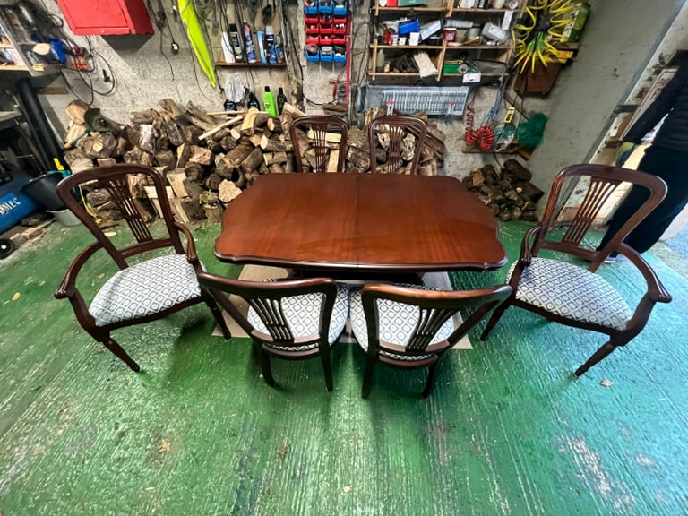 Mahogany dining table for Sale in Belfast Dining Tables Chairs