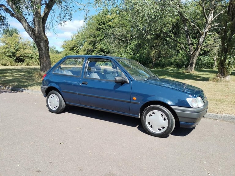 1995 FORD FIESTA MK3 1.1 QUARTZ 3 DOOR HATCHBACK GENUINE 37K 1 OWNER CLASSIC