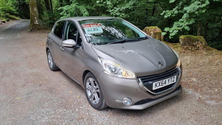 2014 Peugeot 208 1.4 HDi Allure 5dr HATCHBACK Diesel Manual
