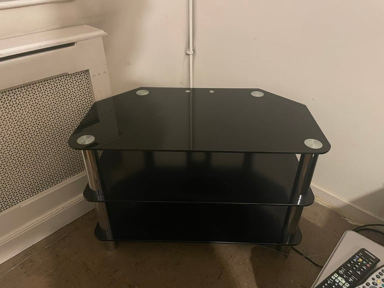 Tv stand for free