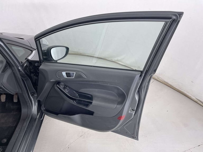 2016 Ford Fiesta 1.0 Fiesta Zetec T 5dr Hatchback Petrol Manual