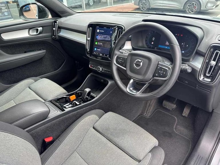 2023 Volvo XC40 2.0 B3P Plus Dark 5dr Auto Automatic SUV Hybrid Automatic
