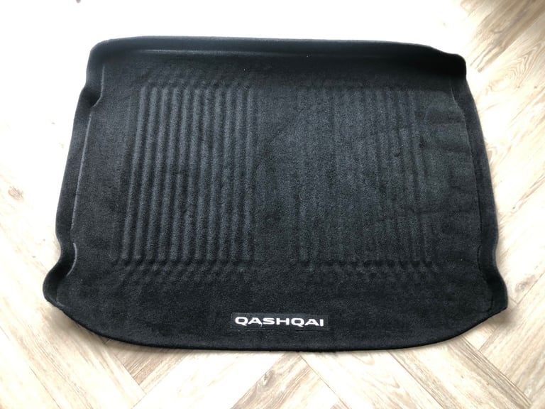 image for Nissan Bootliner (must go today)