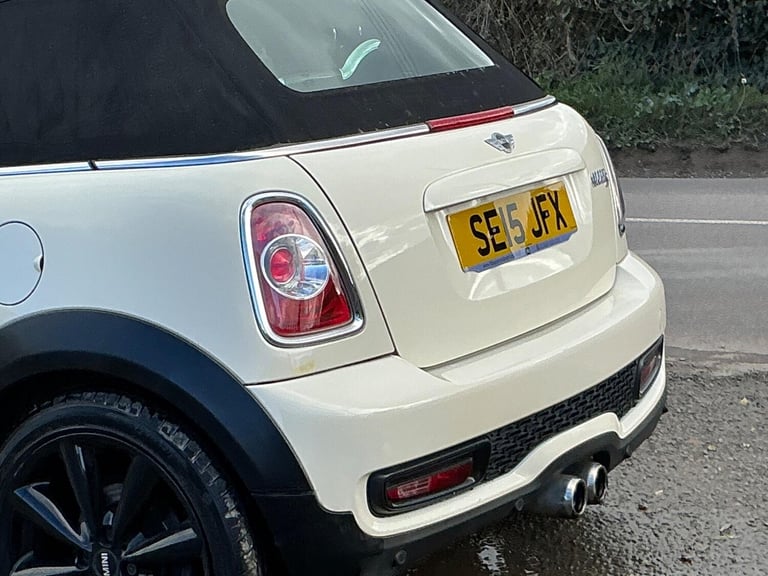 2015 MINI Convertible 1.6 Cooper S 2dr CONVERTIBLE PETROL Manual