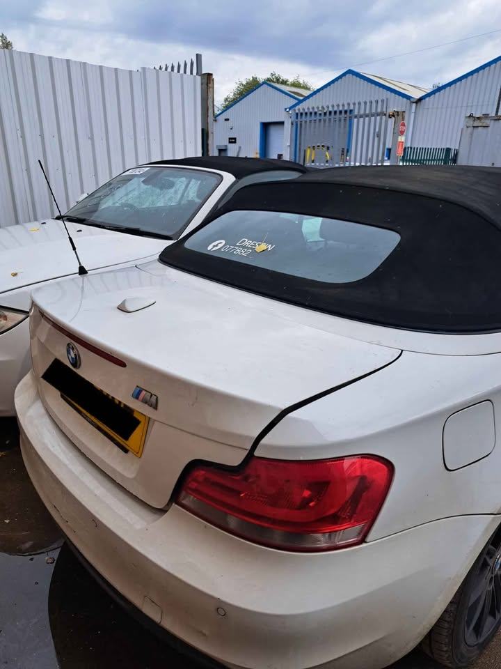 BMW 120D MSPORT LCI E88 DISMANTLING PARTS BUMPER LIGHT BONNET DOOR LIGHT SLAM PANEL MIRROR