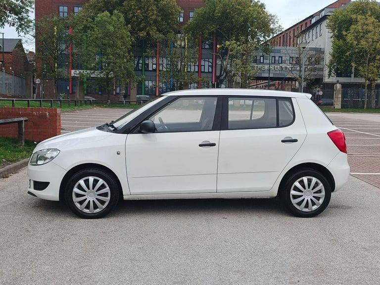 2010 Skoda Fabia 1.2 S Euro 5 5dr HATCHBACK Petrol Manual