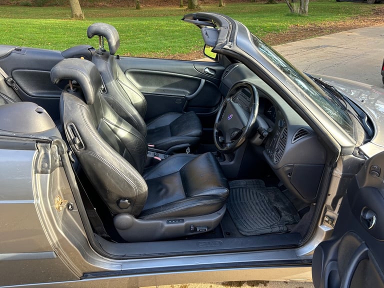2001 Saab 9-3 2.0HOT Aero 2dr CONVERTIBLE Petrol Manual