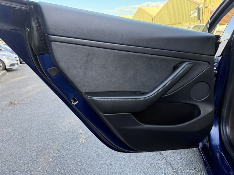2021 Tesla Model 3 Standard Plus 4dr Auto SALOON ELECTRIC Automatic