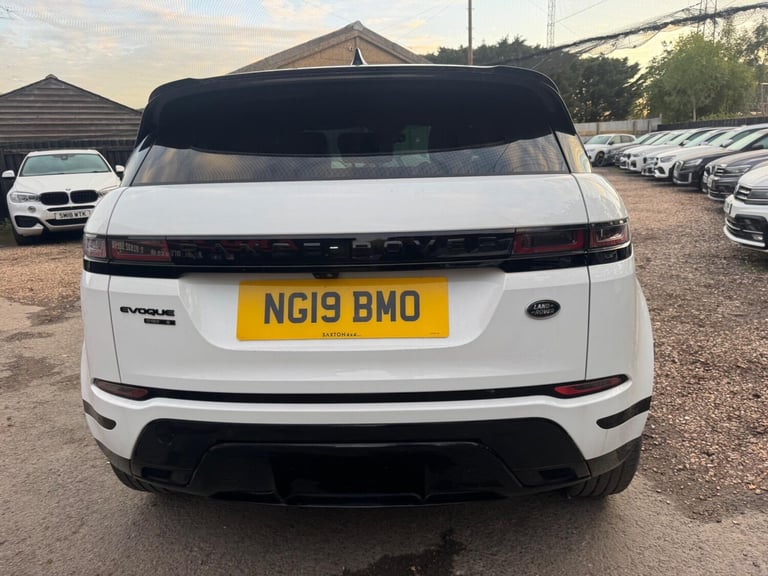 2019 Land Rover Range Rover Evoque 2.0 D150 R-Dynamic S Auto 4WD Euro 6 (s/s) 5dr ESTATE Diesel A...