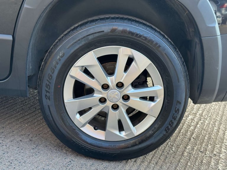 2019 Peugeot Rifter 1.2 Rifter Allure PureTech S/S 5dr - NATIONAL DELIVERY* Unlisted Petrol Manual