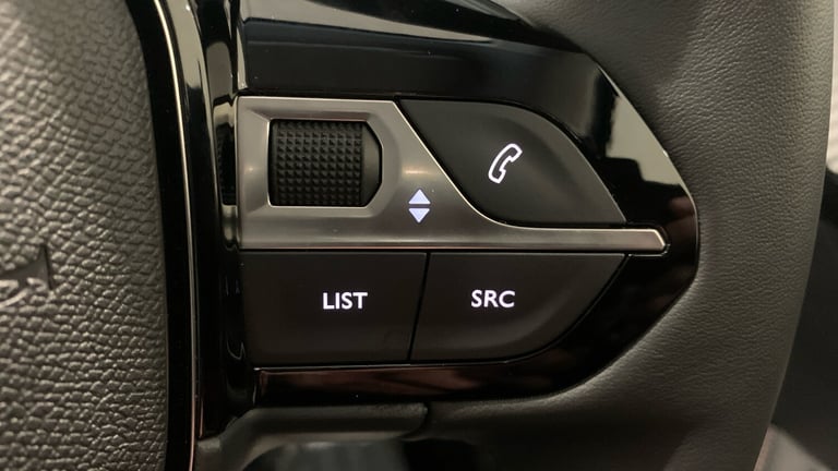 2024 Peugeot 208 1.2 HYBRID Allure Hatchback 5dr Petrol Hybrid e-DSC6 Euro 6 (s/s) (100 ps) Hatch...