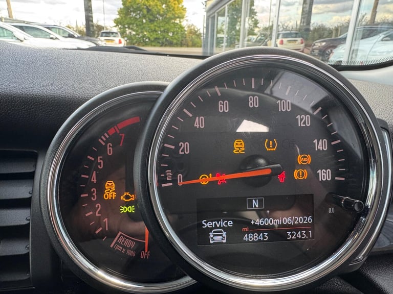 2019 MINI Hatch 1.5 Cooper Classic Hatchback 3dr Petrol Manual Euro 6 (s/s) (136 ps) HATCHBACK Pe...