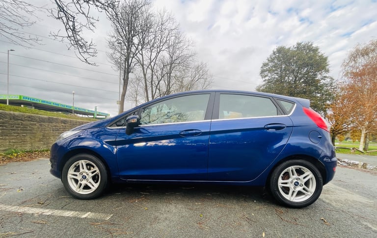 Ford FIESTA Zetec 2013, Manual 1.0L, full service history, £20 tax, px or swaps welcome, 5 doors