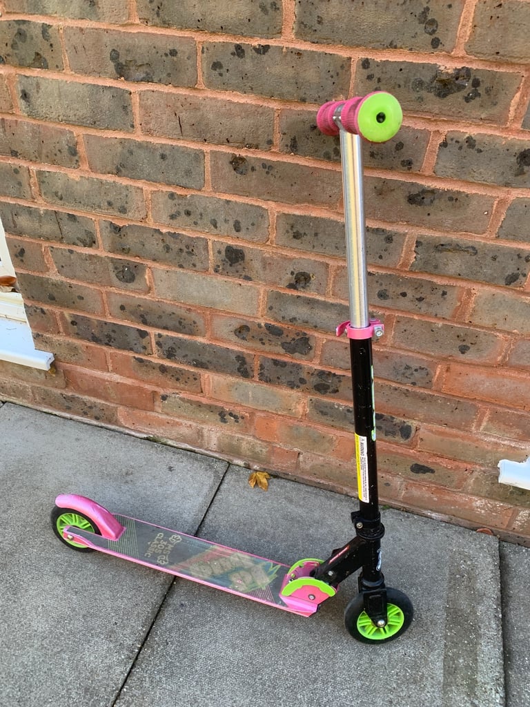 image for JD. Bug pink folding scooter