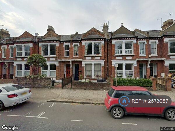 2 bedroom flat in Putney Bridge Road, London, SW15 (2 bed) (#2673067)