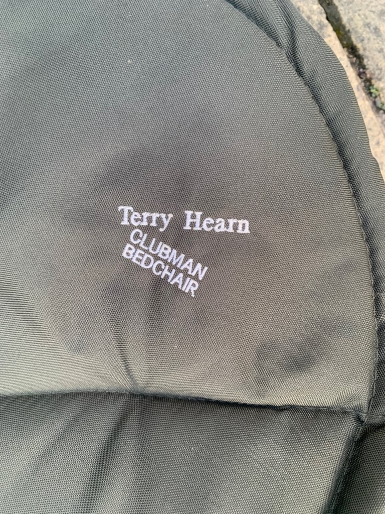 Terry Hearn Clubman Bed Chair Excellent Condition 