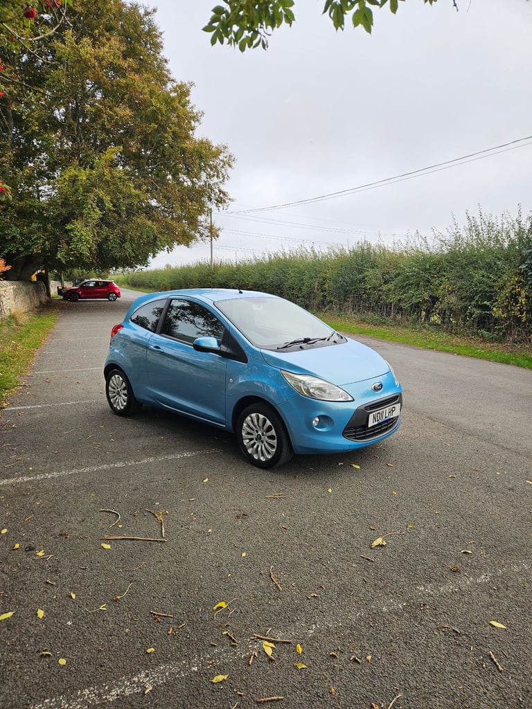 Ford, KA, Hatchback, 2011, Manual, 1242 (cc), 3 doors