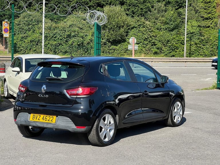 2014 Renault Clio 1.2 16V Expression+ 5dr HATCHBACK Petrol Manual