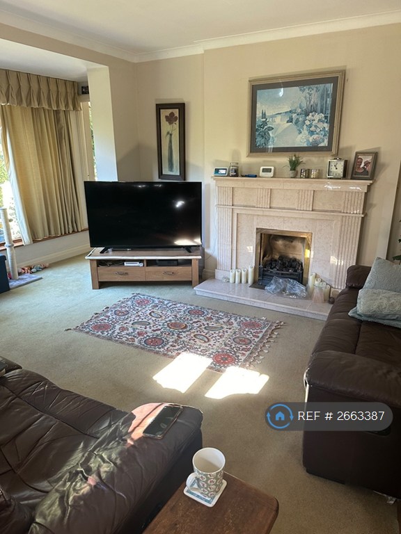 4 bedroom house in Bowhill, Kettering, NN16 (4 bed) (#2663387)