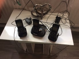 3 digital home phones