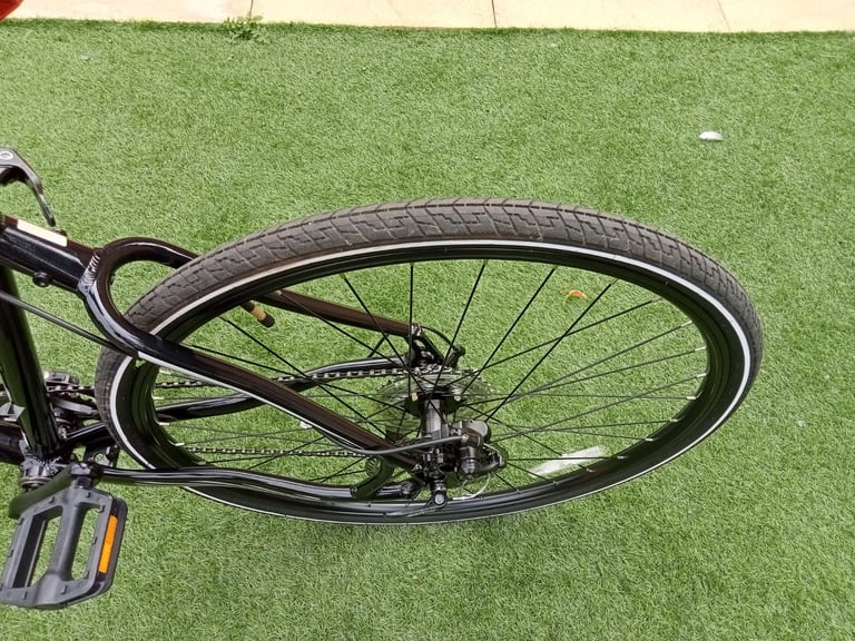 Schwinn Interlink Aluminium Hybrid Bike.