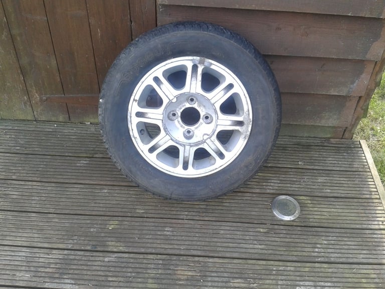 image for peugeot alloy wheel 185-65-14