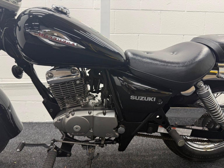 Suzuki GZ125 ** Lovely Condition - Low Miles- Warranty **