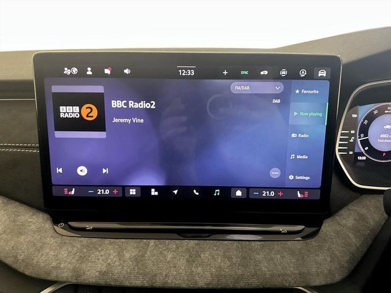 2025 Skoda Octavia 2.0 TDI SE L Hatchback 5dr Diesel DSG Euro 6 (s/s) (150 ps) Automatic Hatchbac...