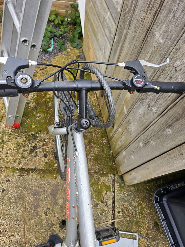 Venture mile master mega MTB mens mountain bike