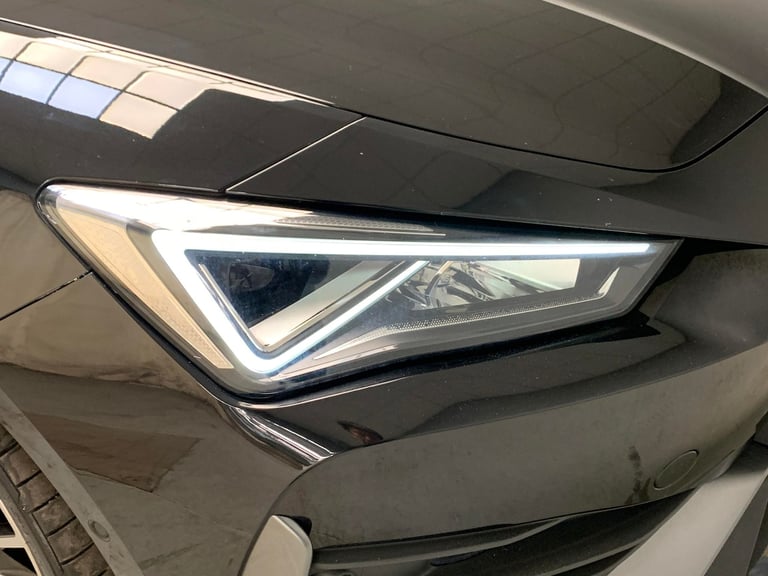 2024 Cupra Leon 1.4 eHybrid 12.8kWh VZ2 Design Edition Hatchback 5dr Petrol Plug-in Hybrid  Hatch...