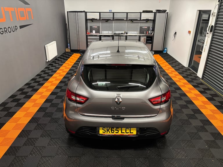 2015 Renault Clio 1.2 16V Dynamique Nav 5dr HATCHBACK Petrol Manual